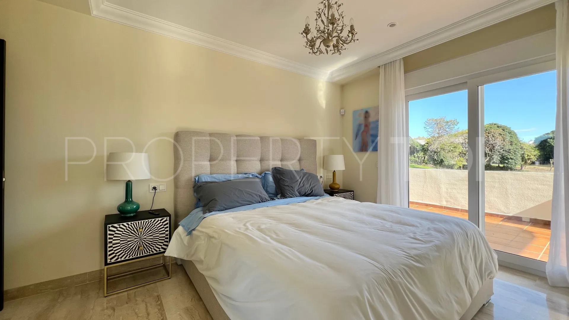 For sale villa in Guadalmina Alta