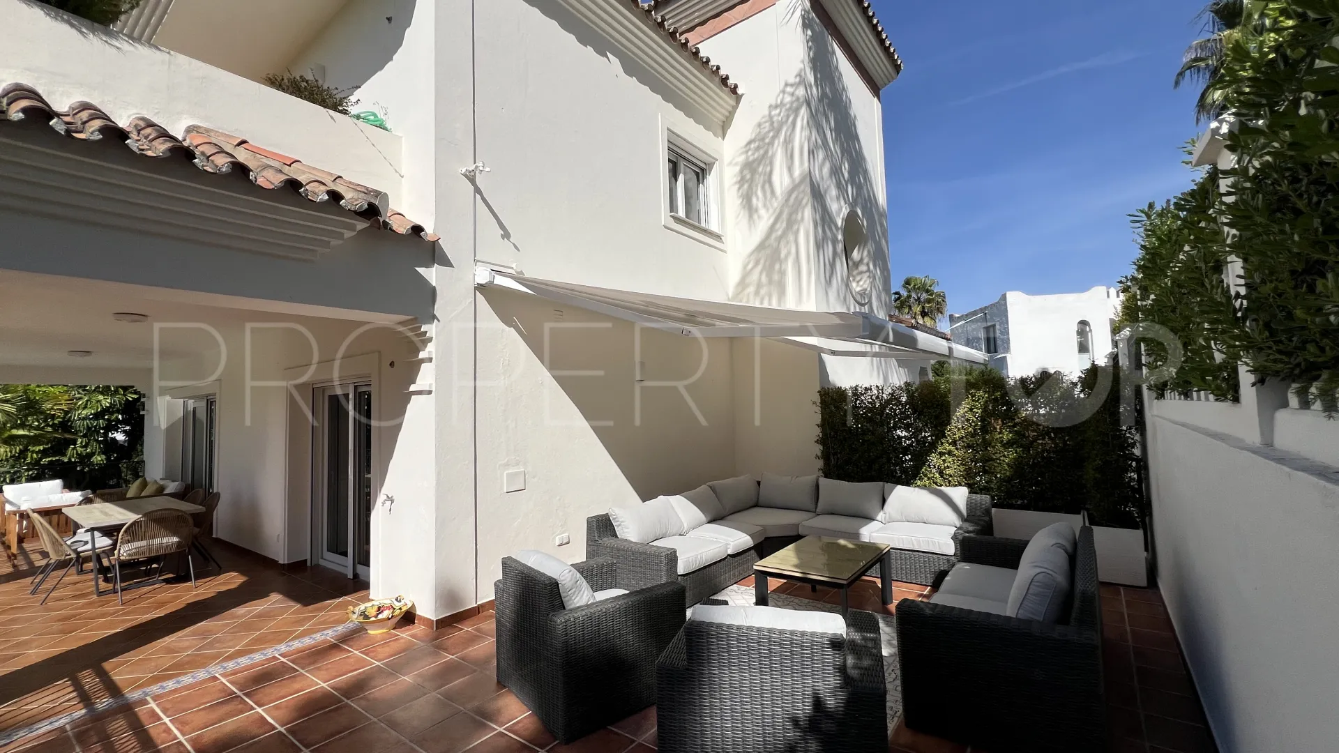 For sale villa in Guadalmina Alta