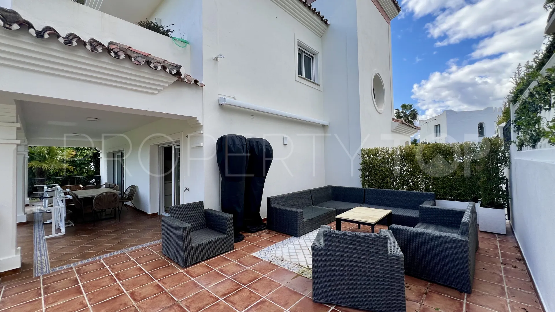 For sale villa in Guadalmina Alta