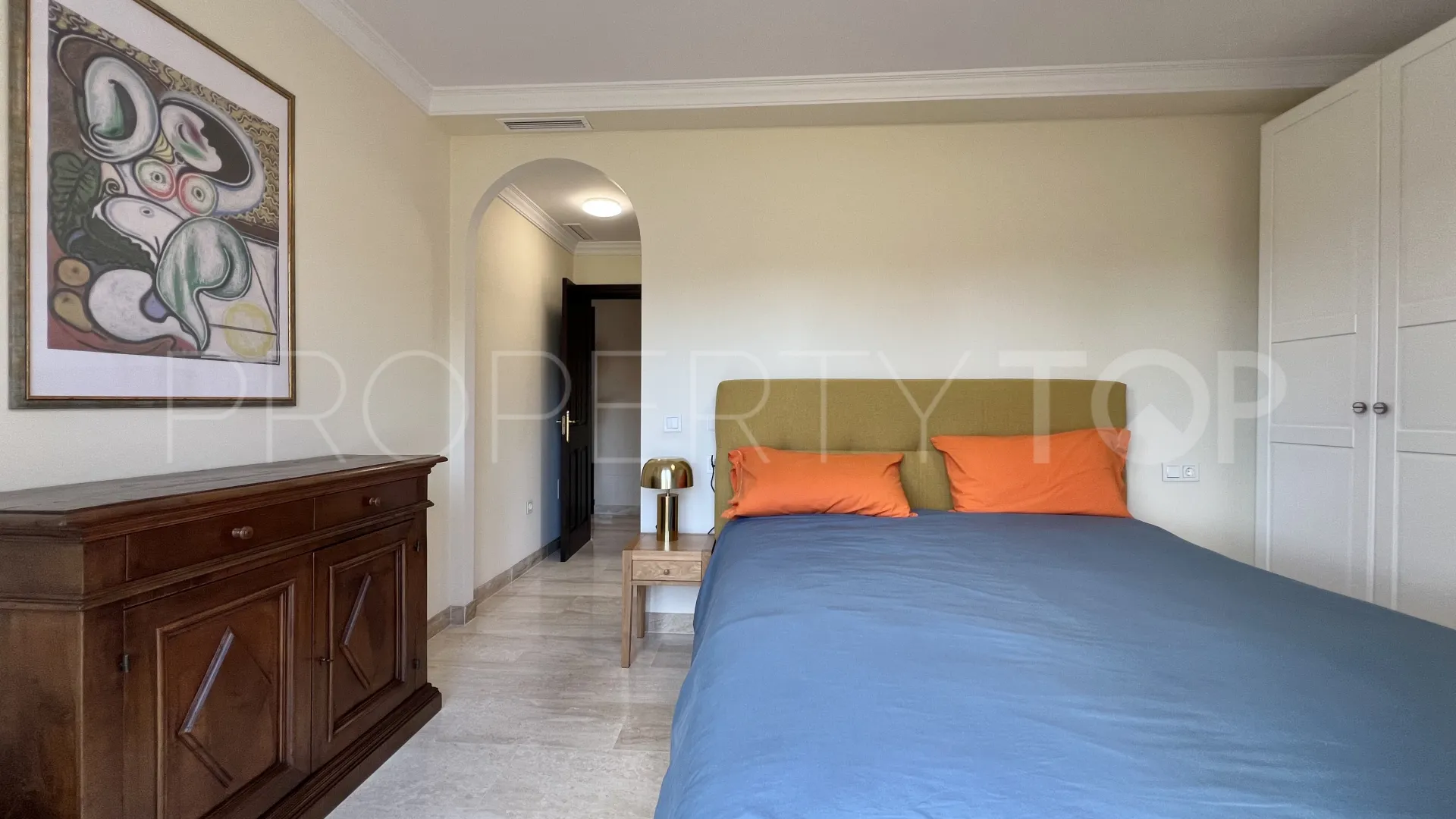 For sale villa in Guadalmina Alta