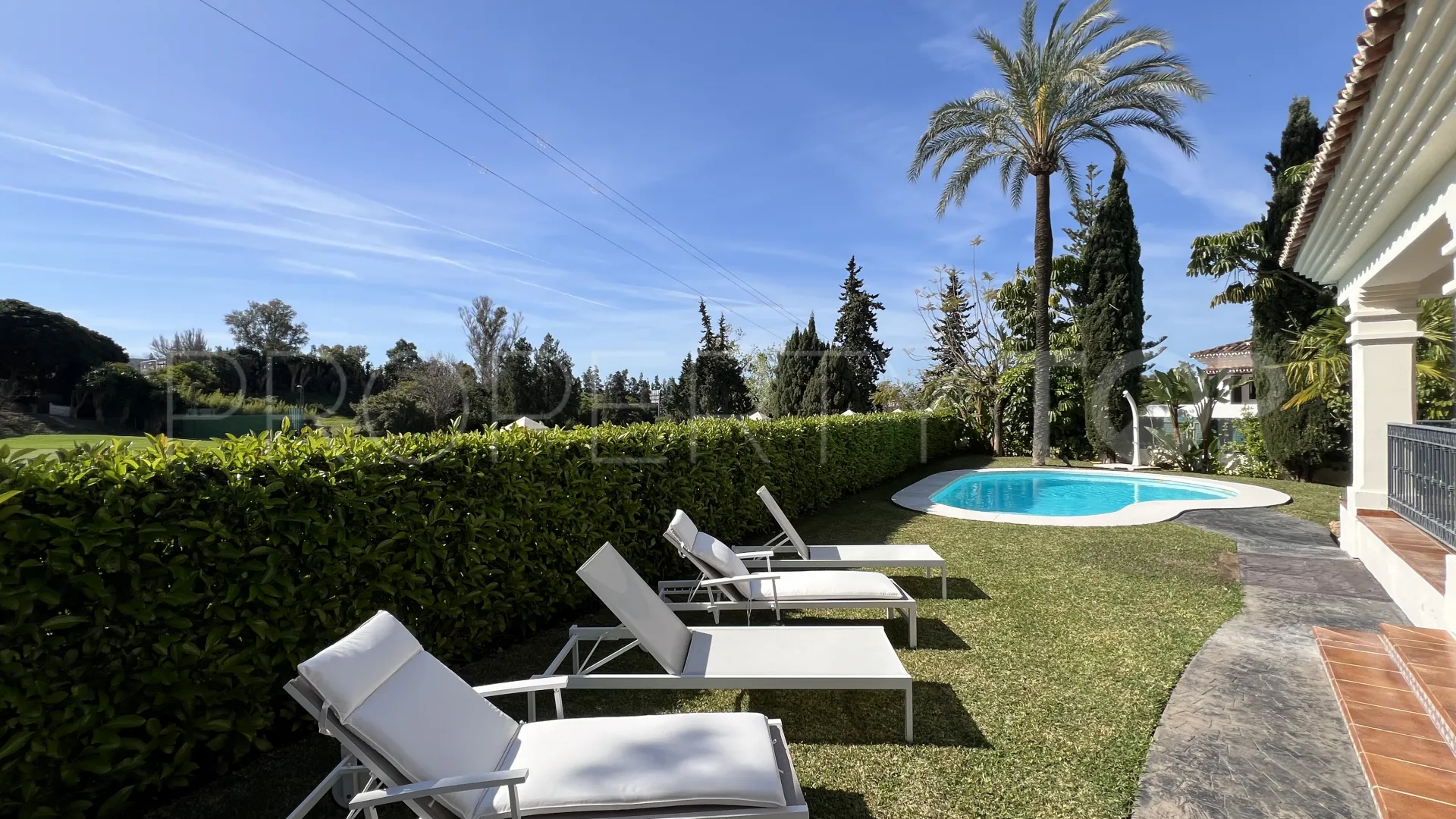 For sale villa in Guadalmina Alta