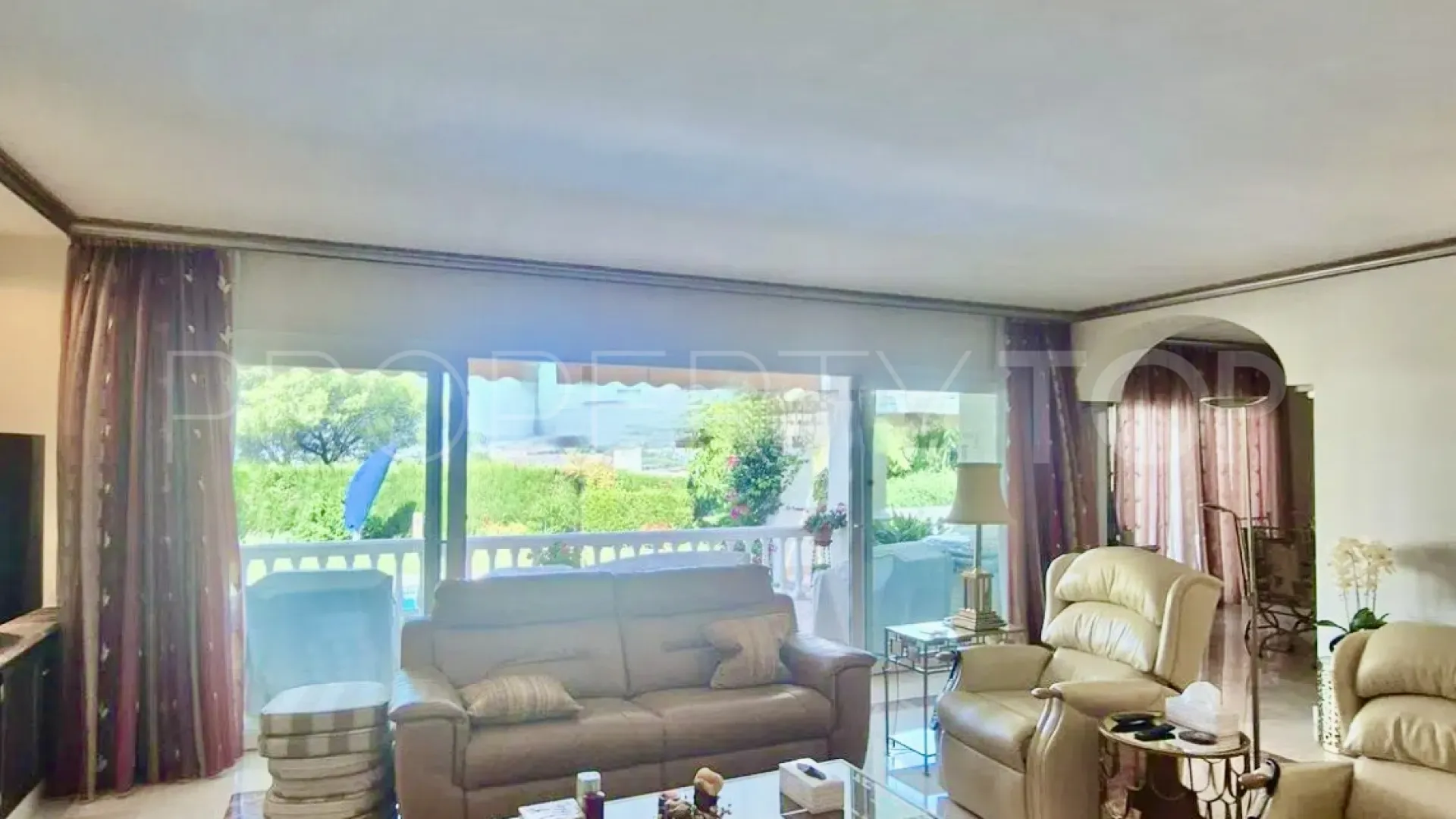 5 bedrooms villa for sale in Paraiso Medio