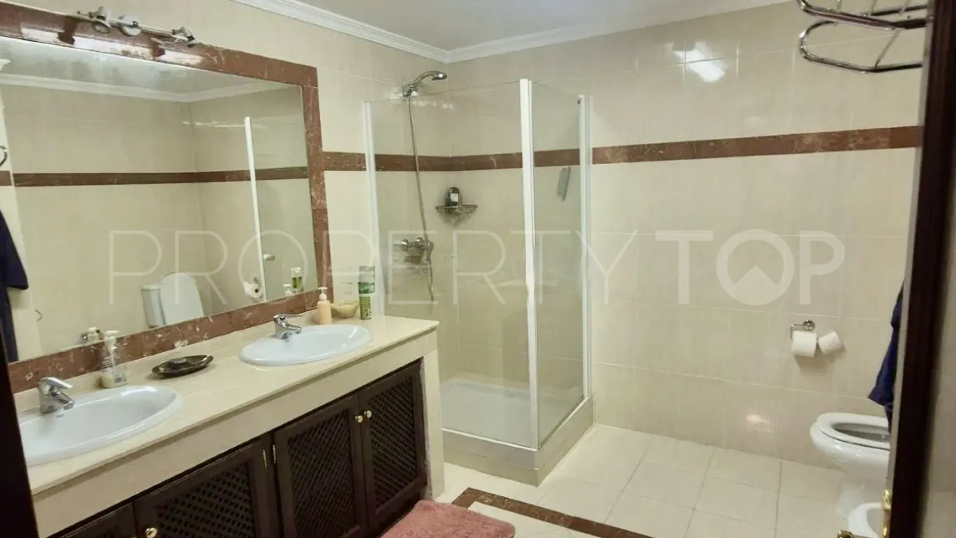 5 bedrooms villa for sale in Paraiso Medio