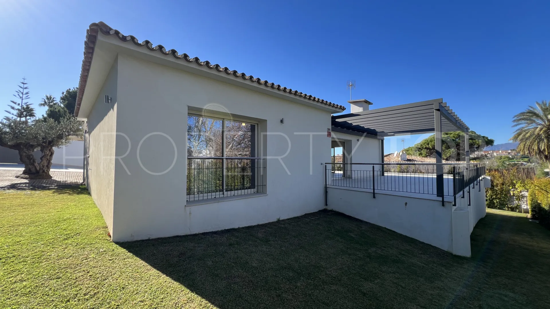 Guadalmina Alta villa for sale