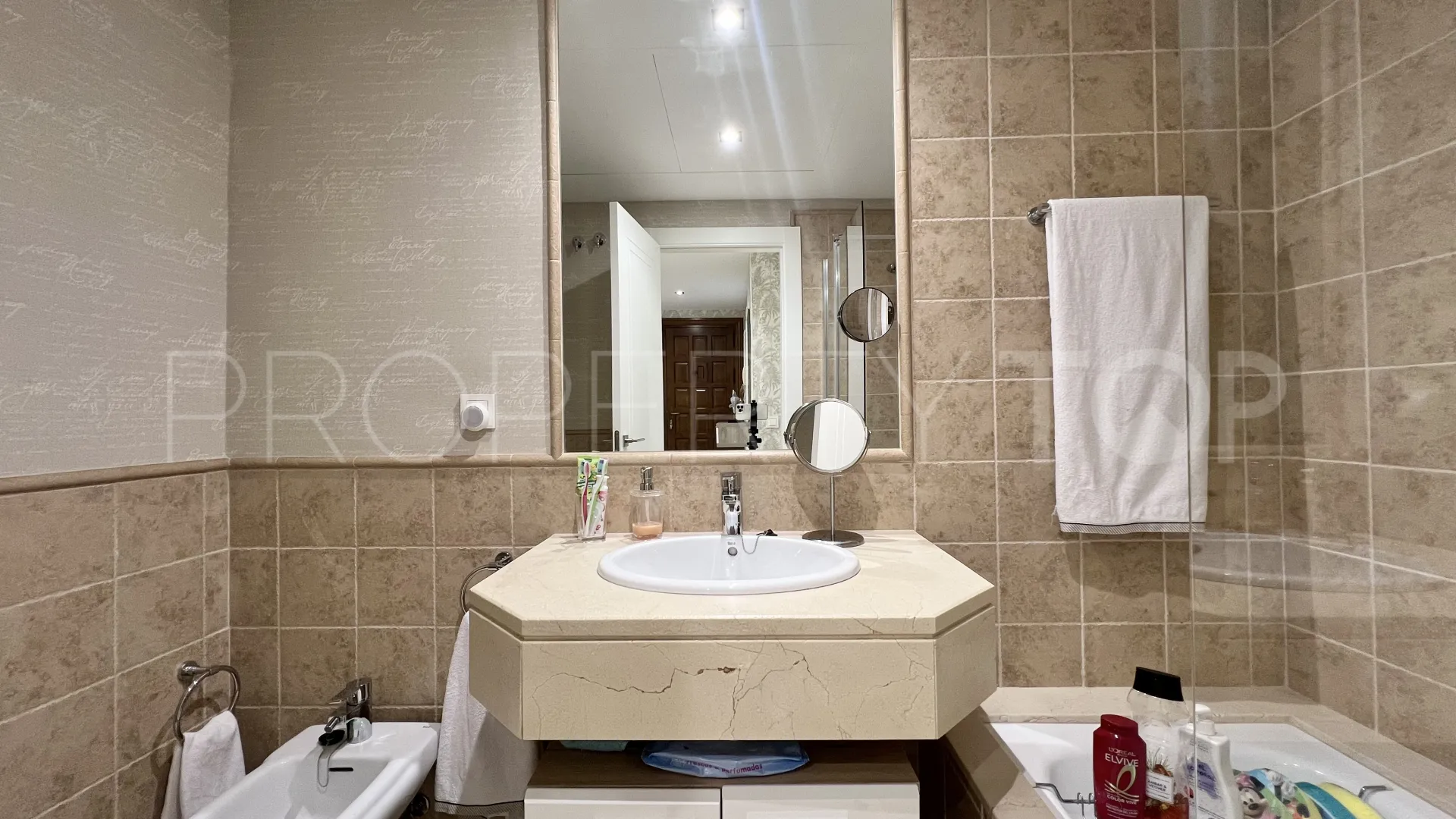 For sale apartment in Benatalaya