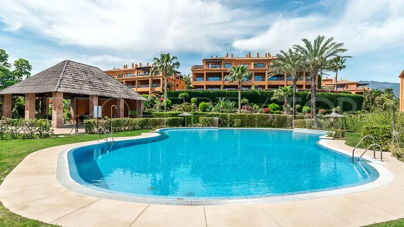 For sale apartment in Benatalaya