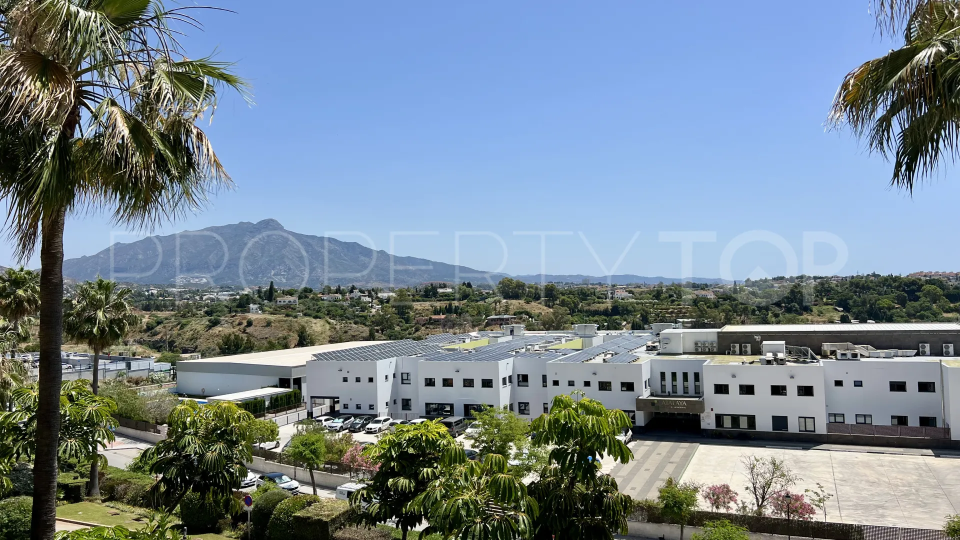 For sale apartment in Benatalaya