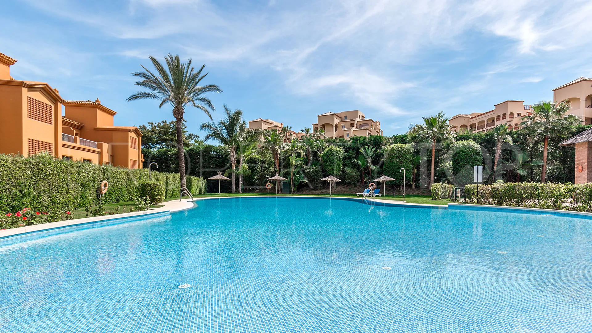For sale apartment in Benatalaya
