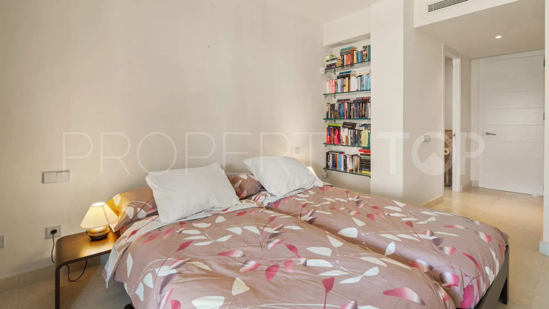 Comprar apartamento en Los Flamingos