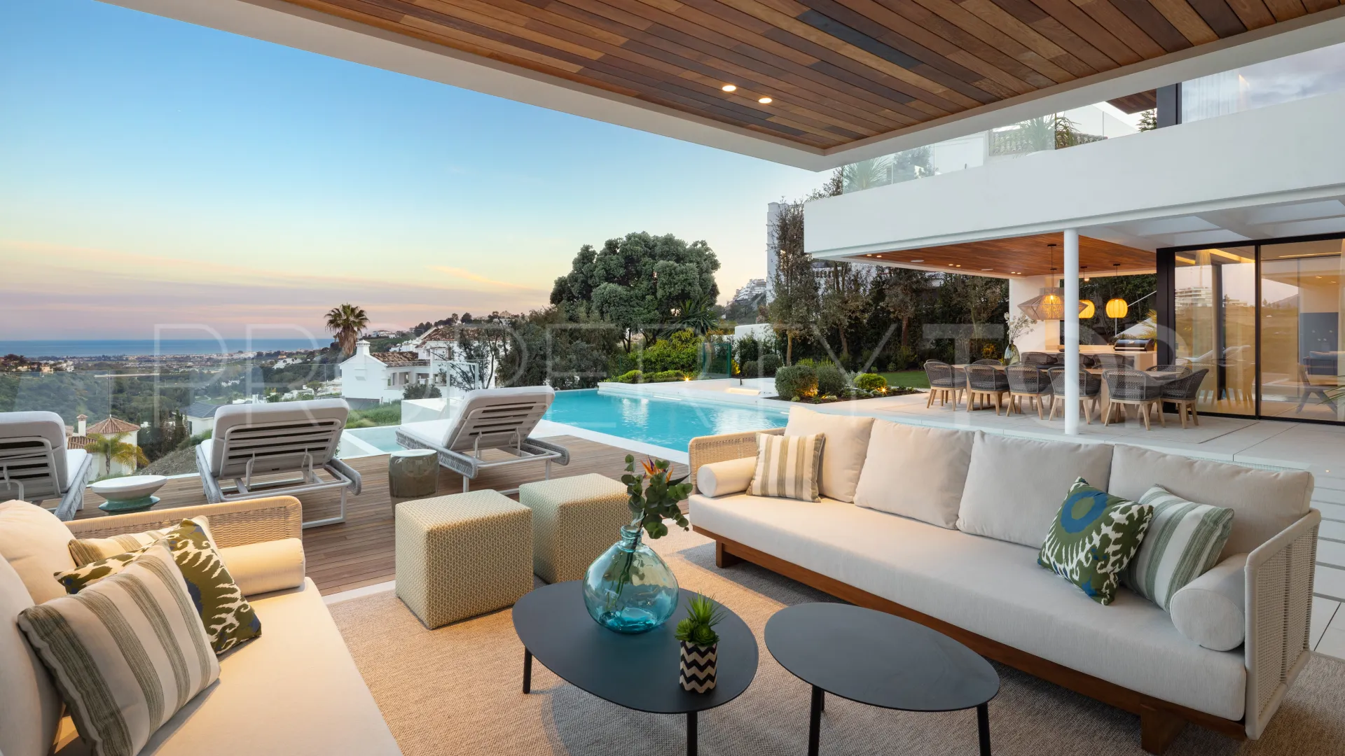 La Quinta villa for sale