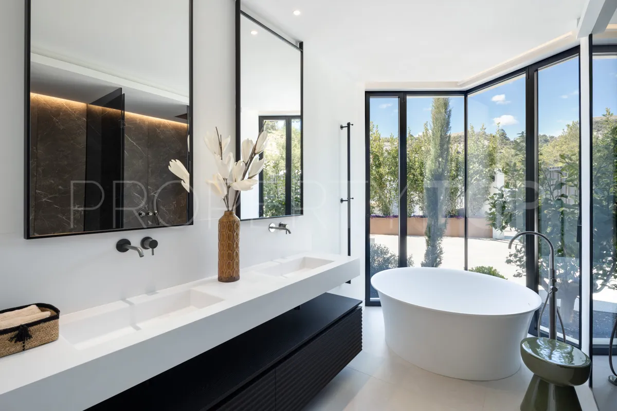 6 bedrooms Lomas de La Quinta villa for sale