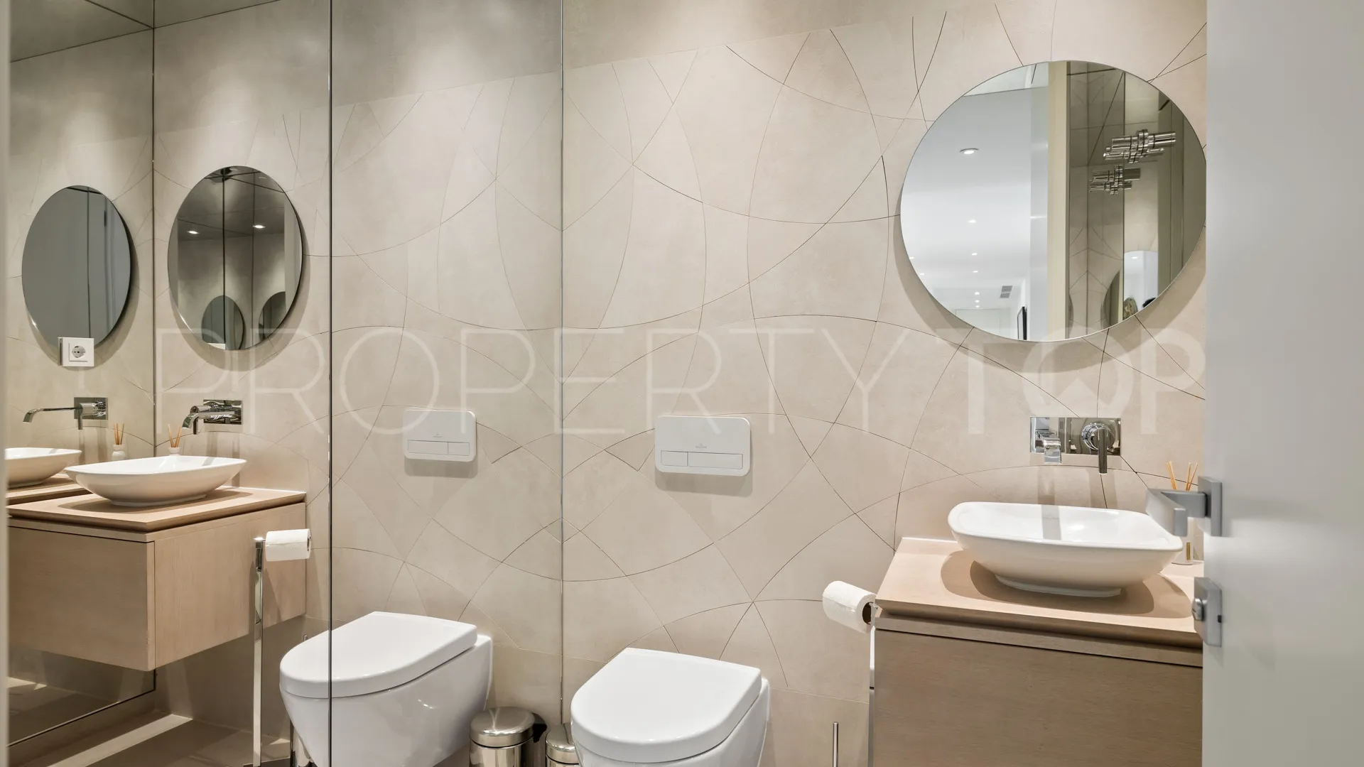 7 bedrooms 9 Lions Residences apartment for sale