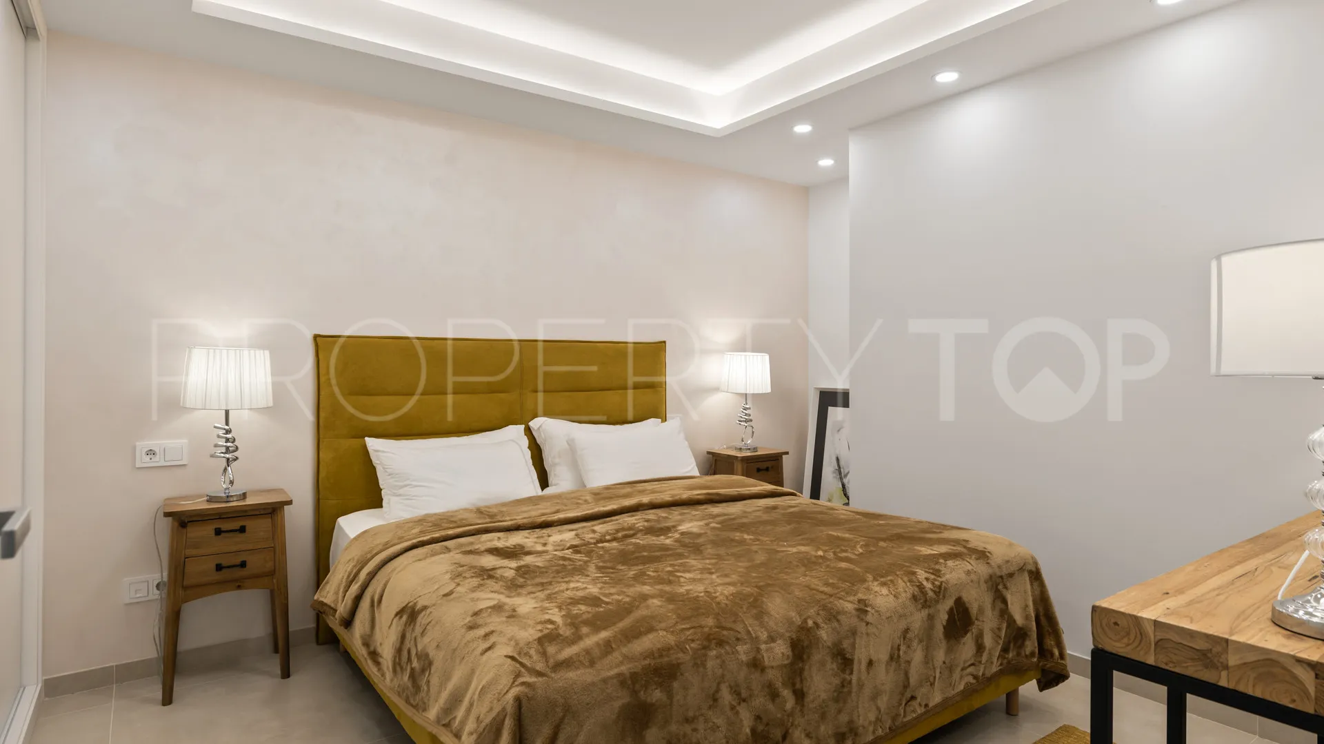 7 bedrooms 9 Lions Residences apartment for sale