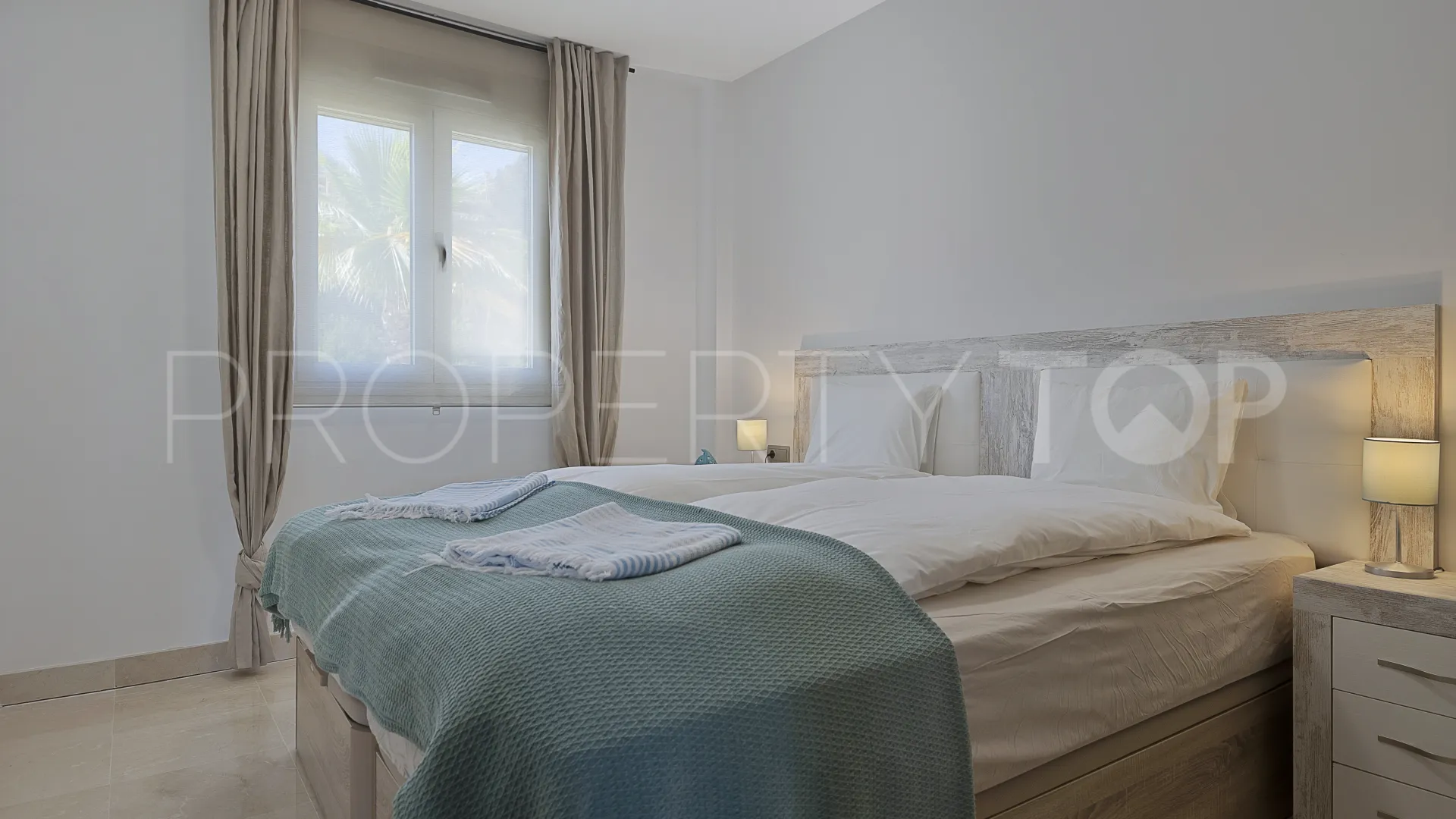 Ojen apartment for sale