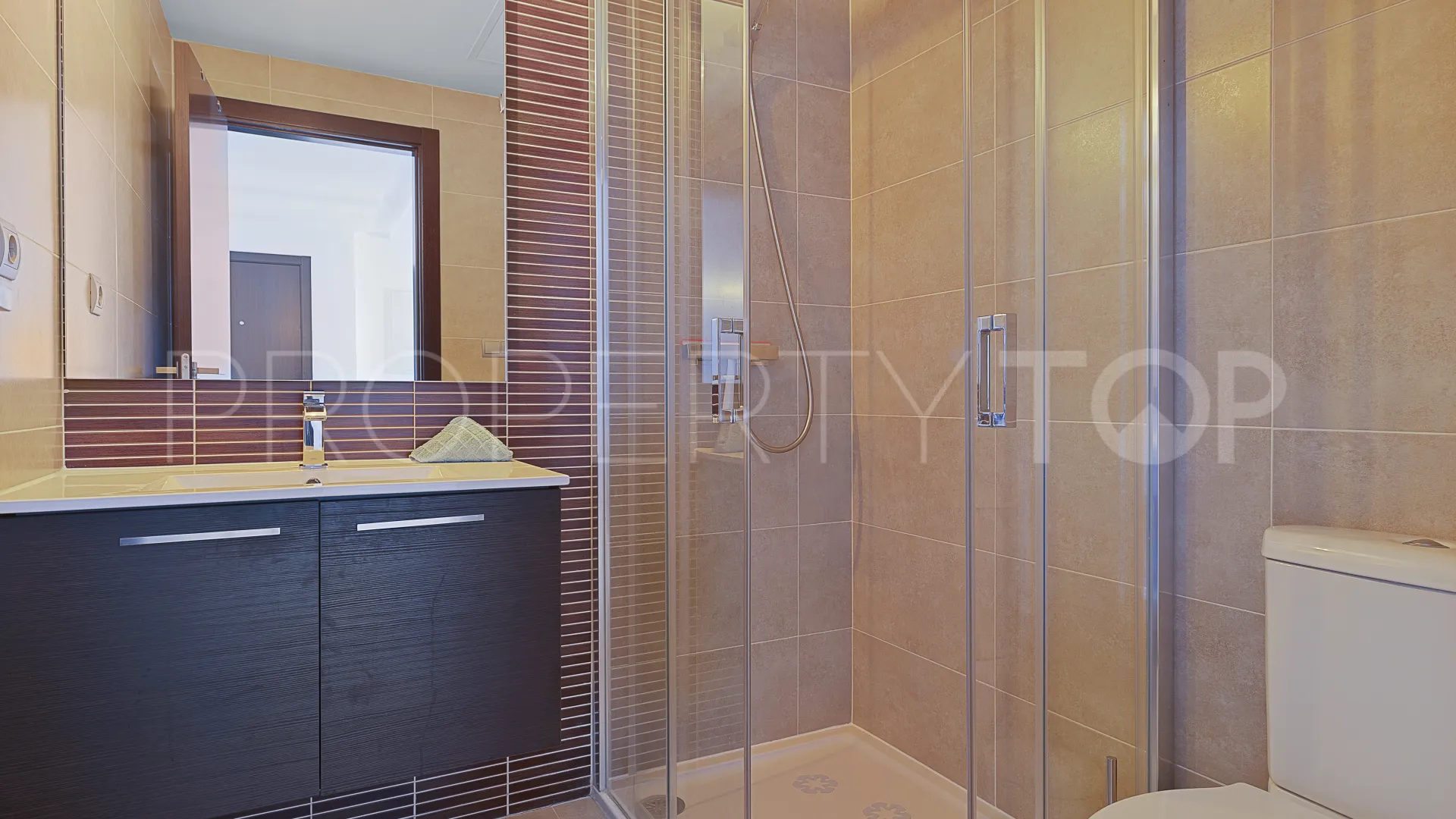 Ojen apartment for sale