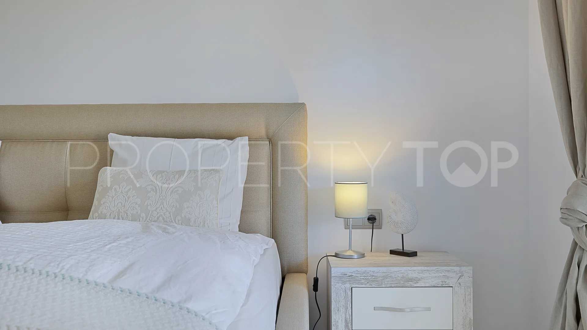 Ojen apartment for sale