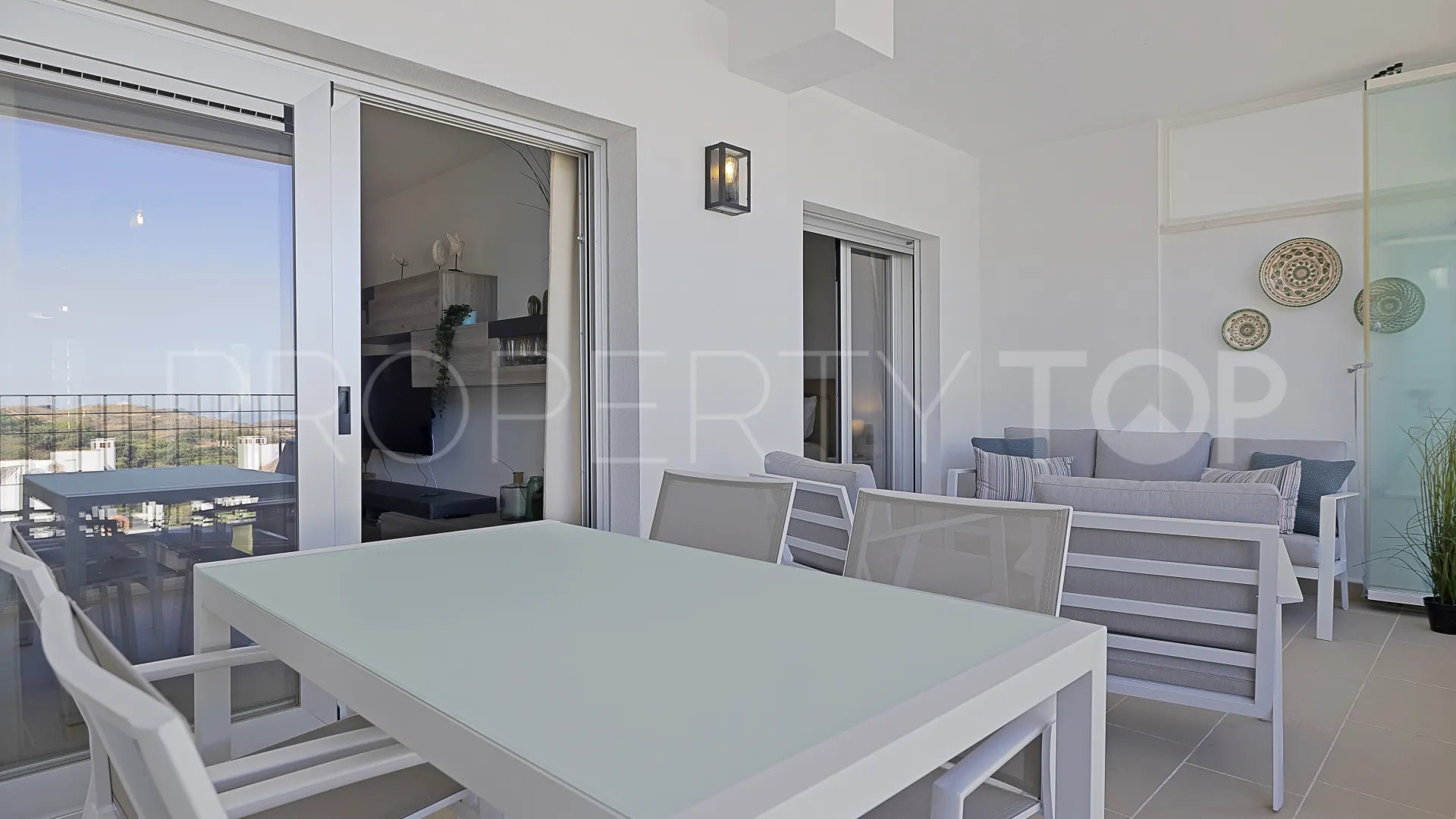 Ojen apartment for sale