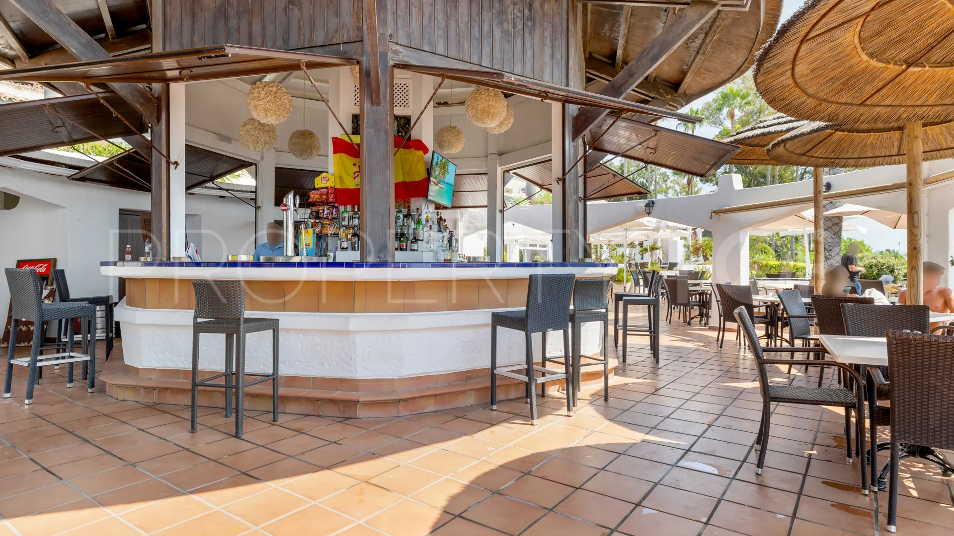 5 bedrooms semi detached house for sale in Estepona