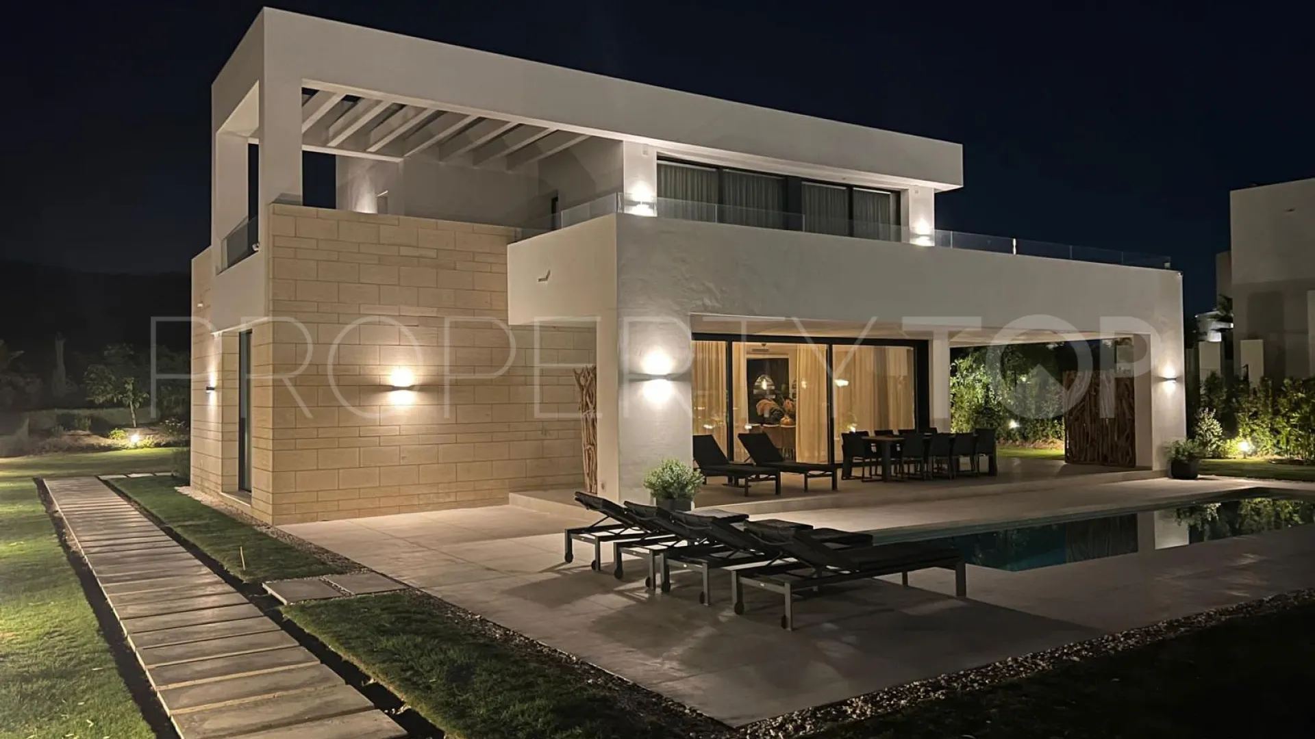 Villa a la venta de 3 dormitorios en Mijas Golf