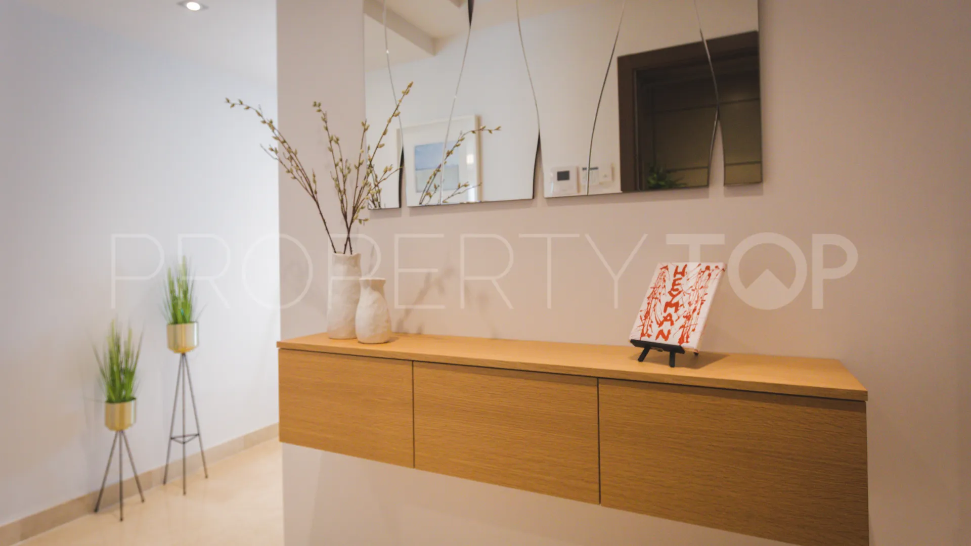For sale duplex penthouse with 3 bedrooms in Estepona