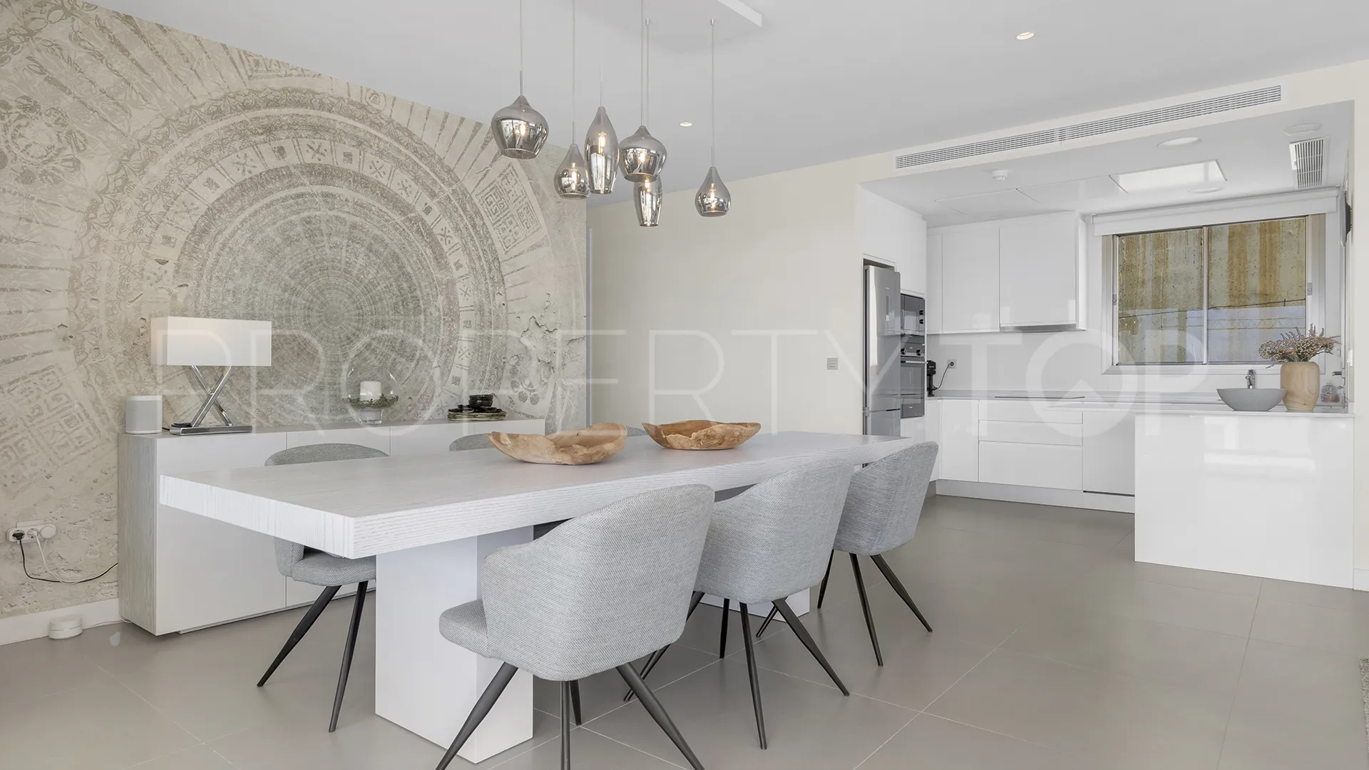 Estepona apartment for sale