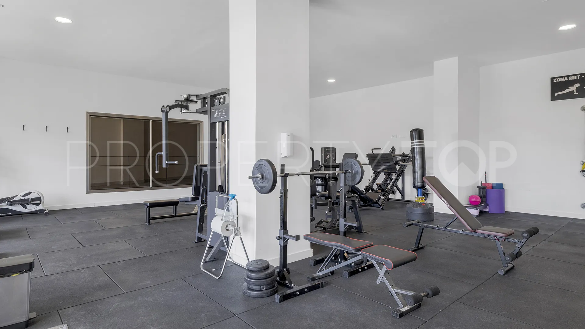 Estepona apartment for sale