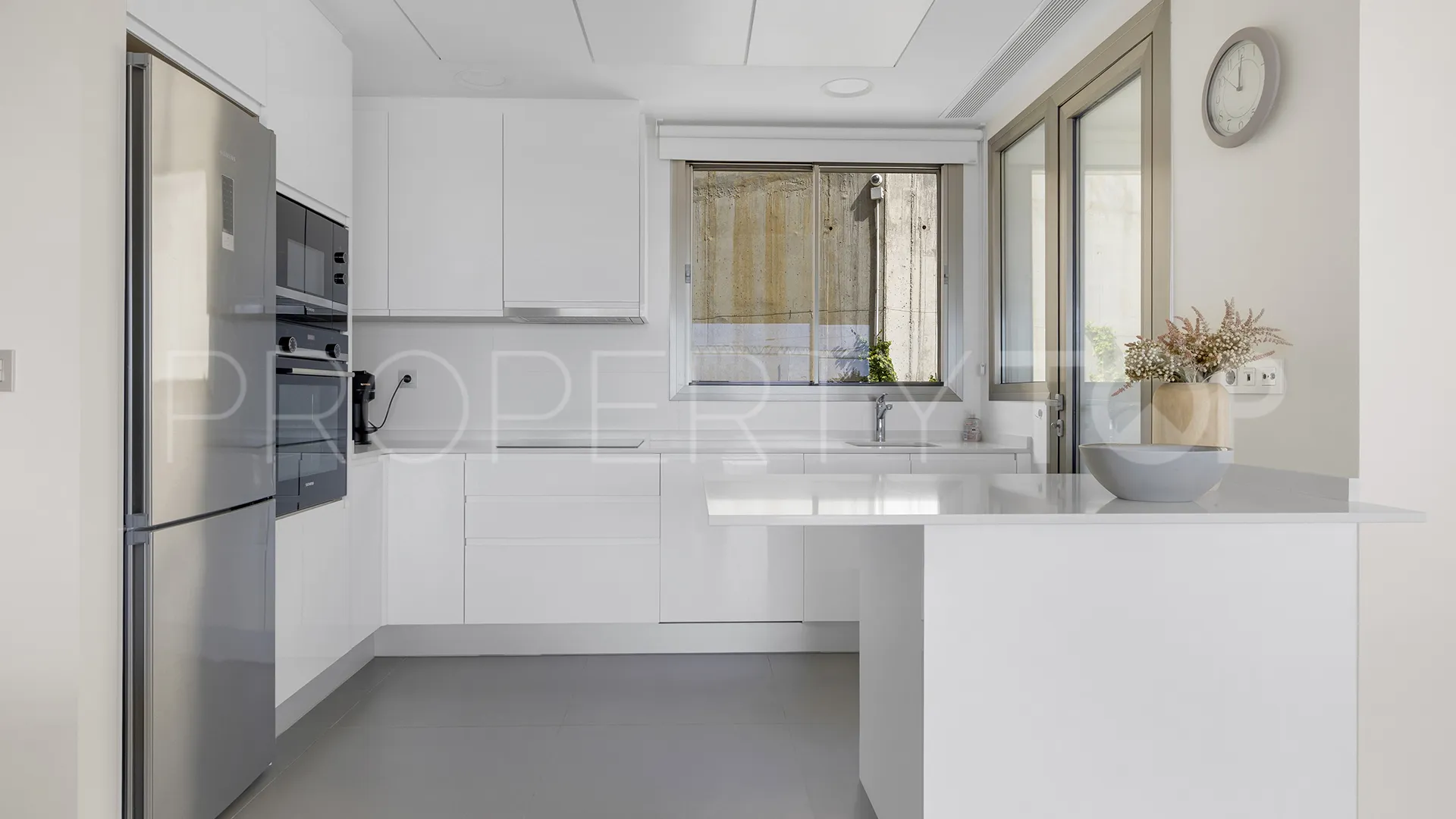 Estepona apartment for sale