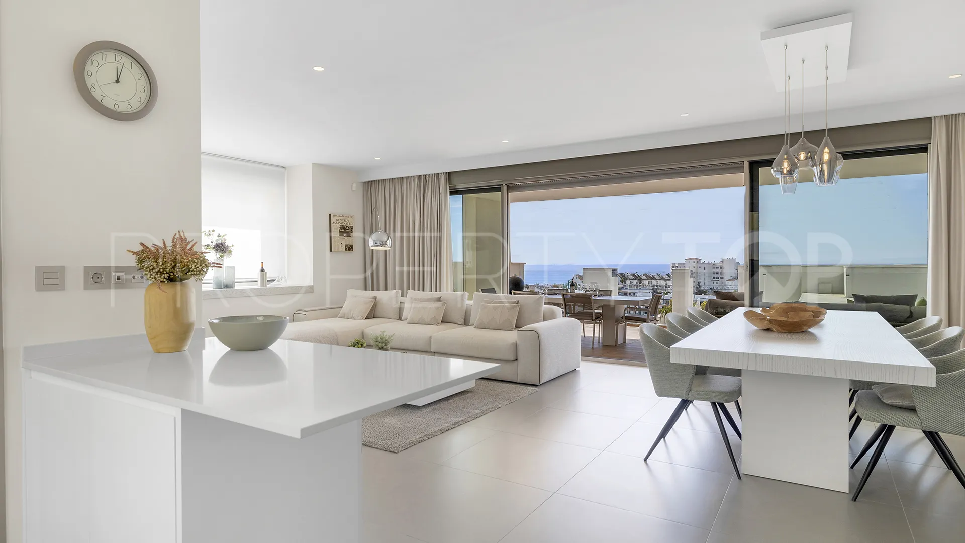 Estepona apartment for sale