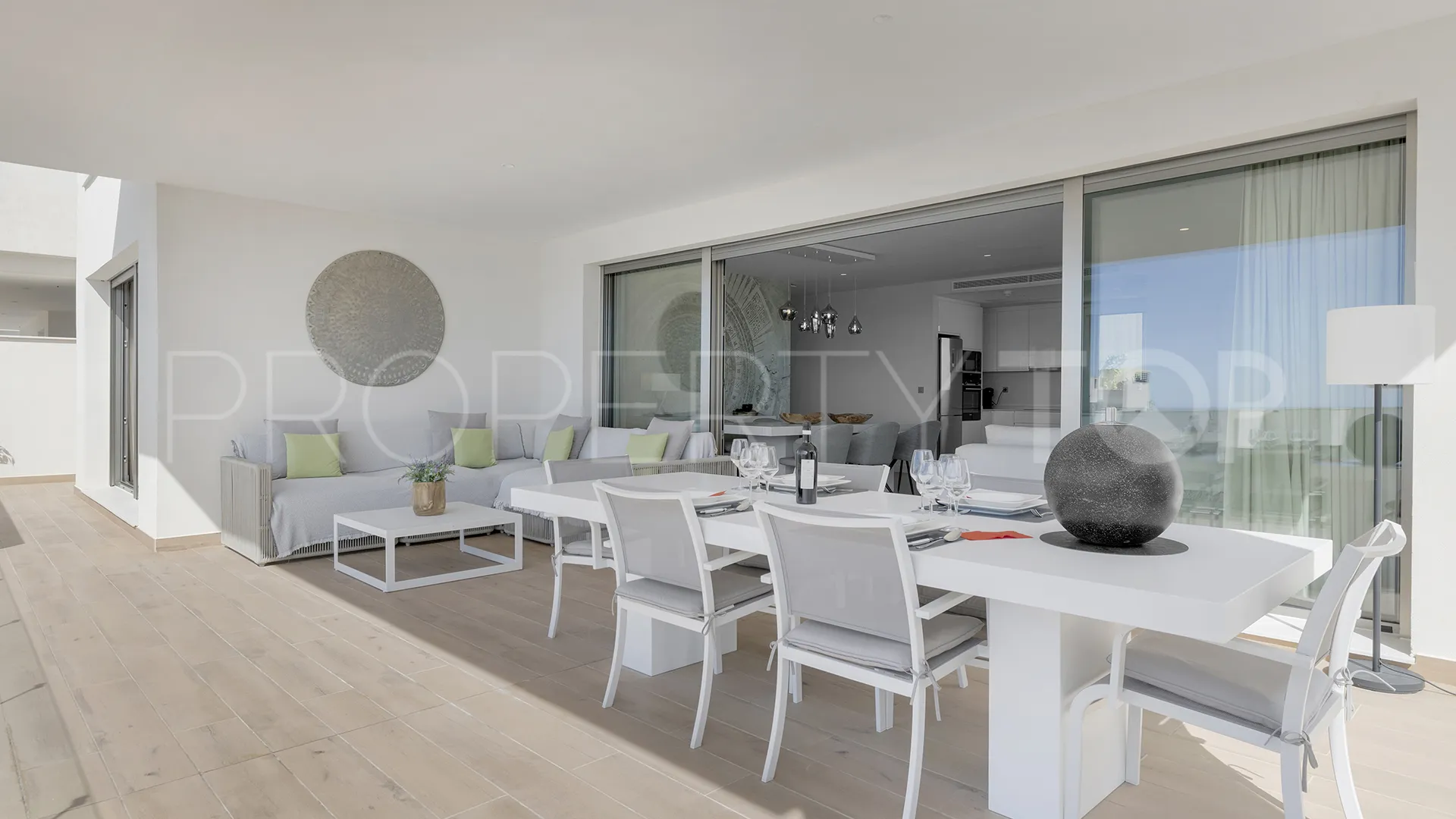 Estepona apartment for sale