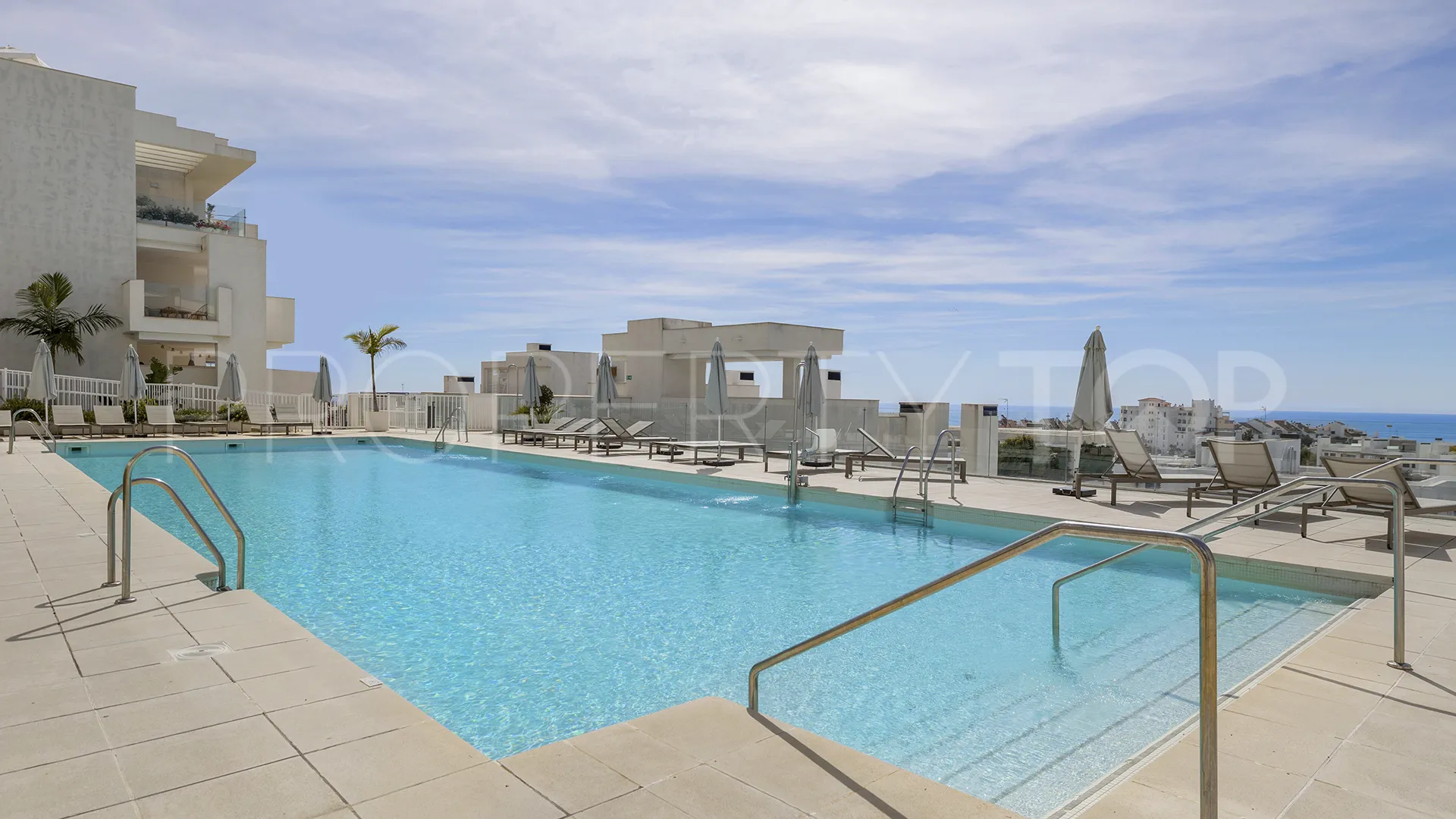 Estepona apartment for sale