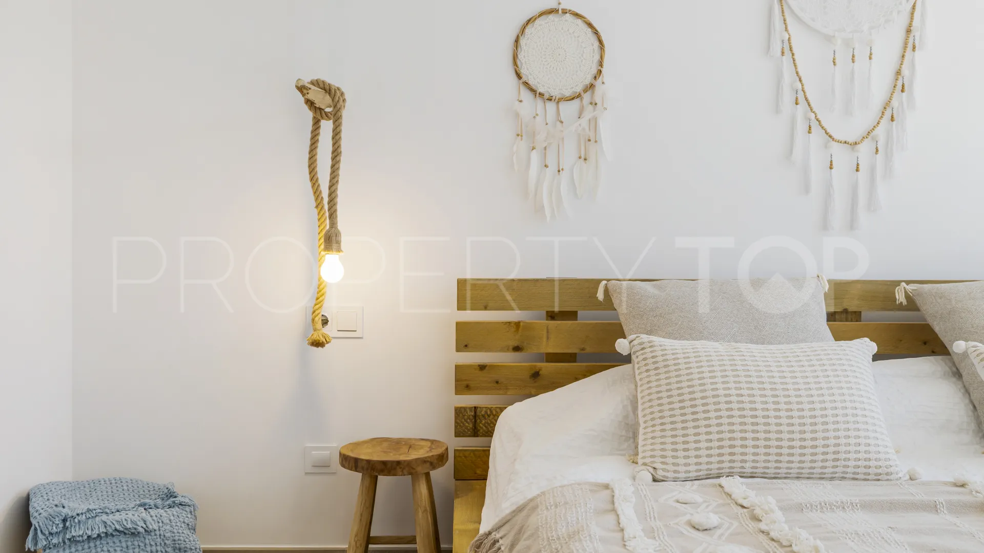 Estepona, adosado a la venta con 3 dormitorios