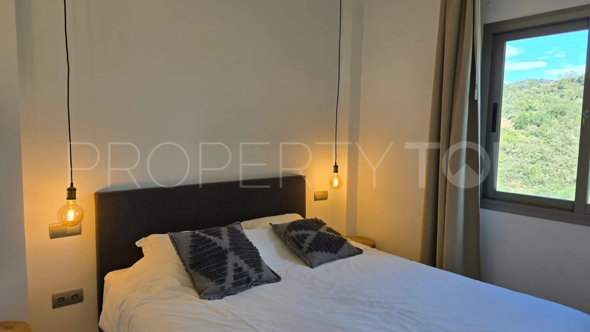 3 bedrooms duplex penthouse in Estepona for sale