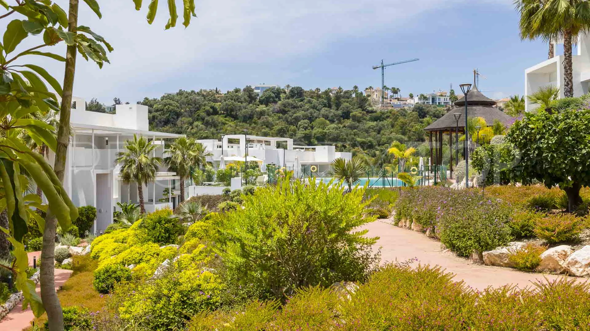 Se vende apartamento con 2 dormitorios en Benahavis
