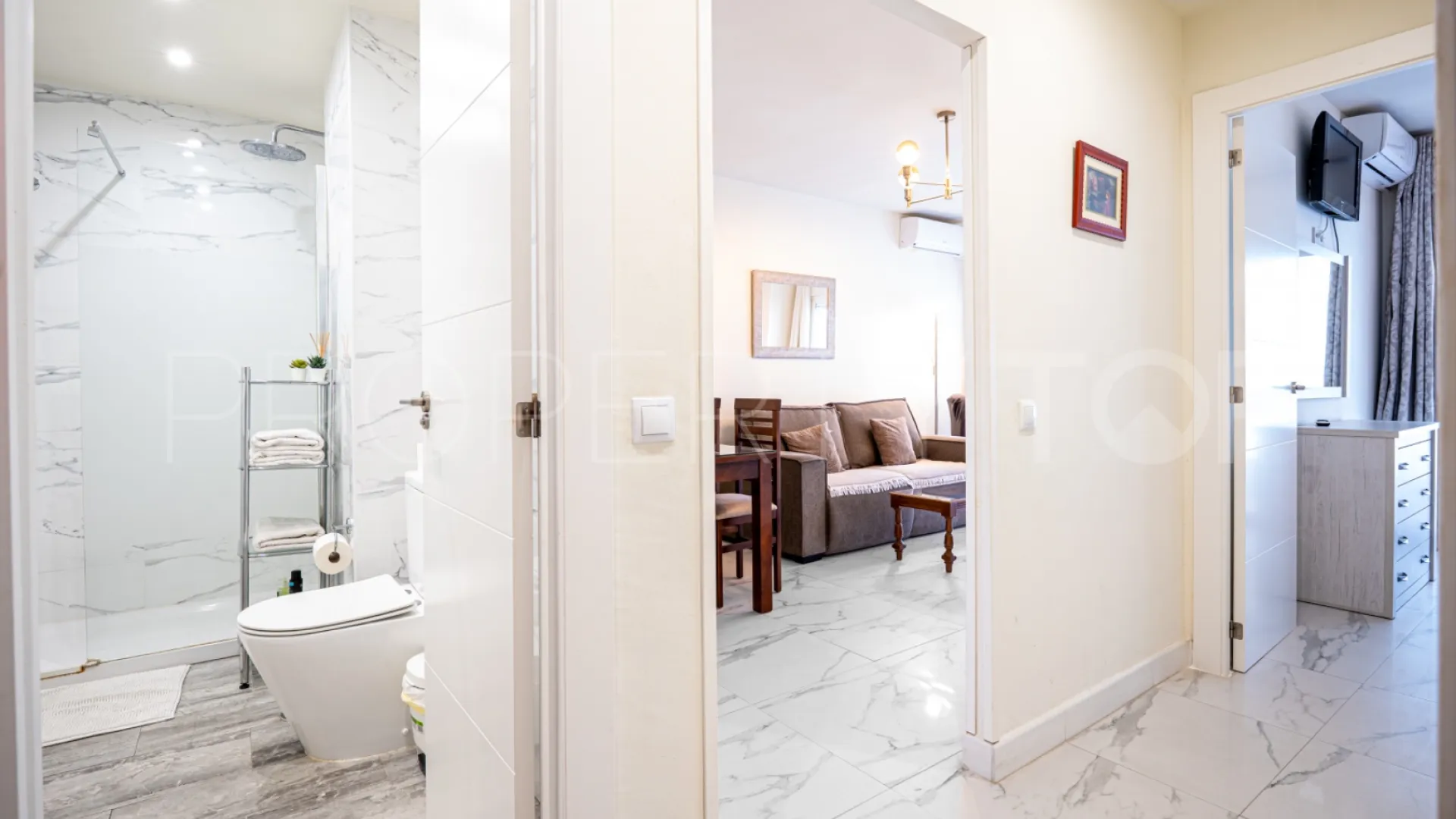 Buy apartment in Marbella