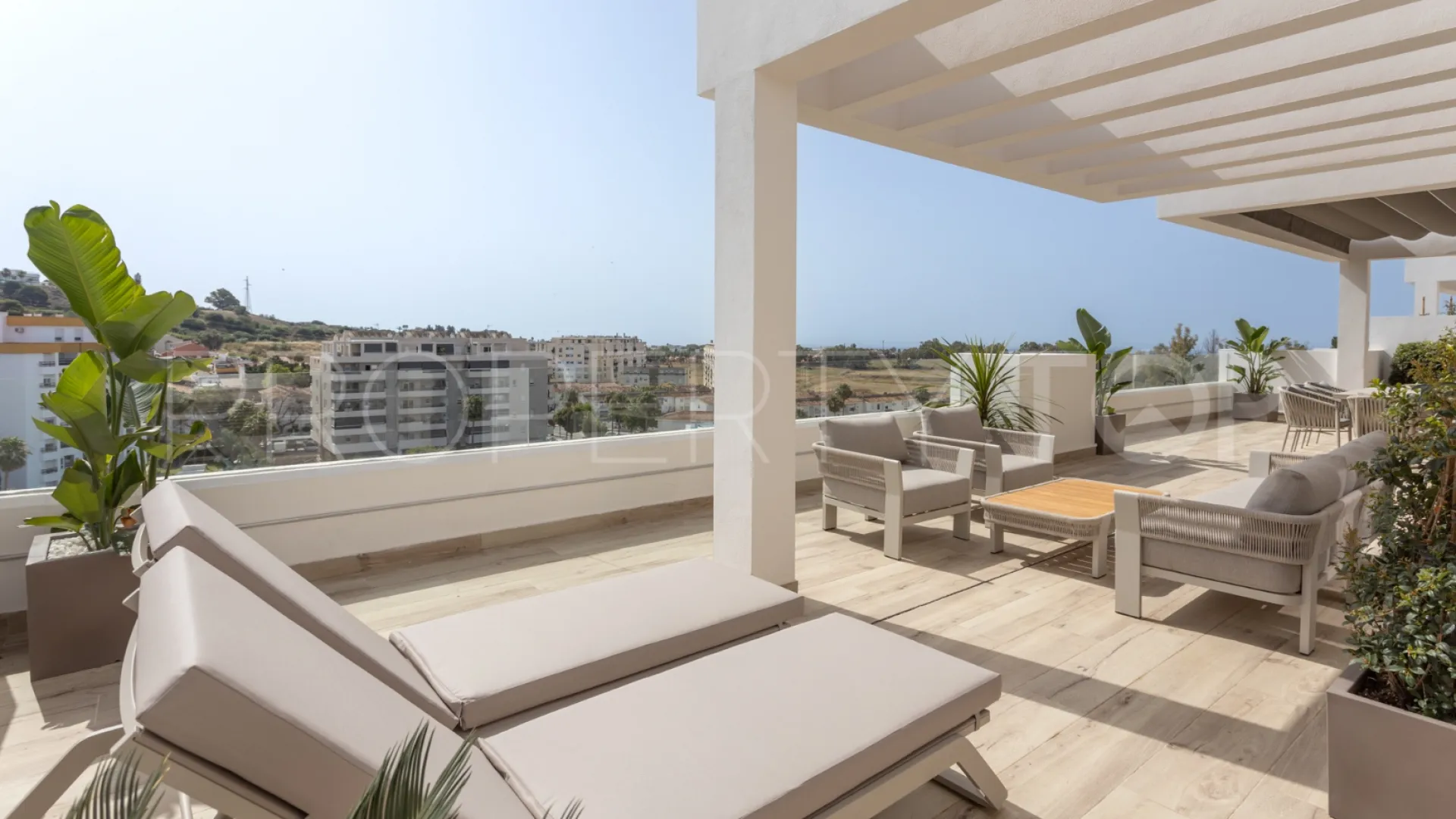 Apartment with 4 bedrooms for sale in Nueva Andalucia