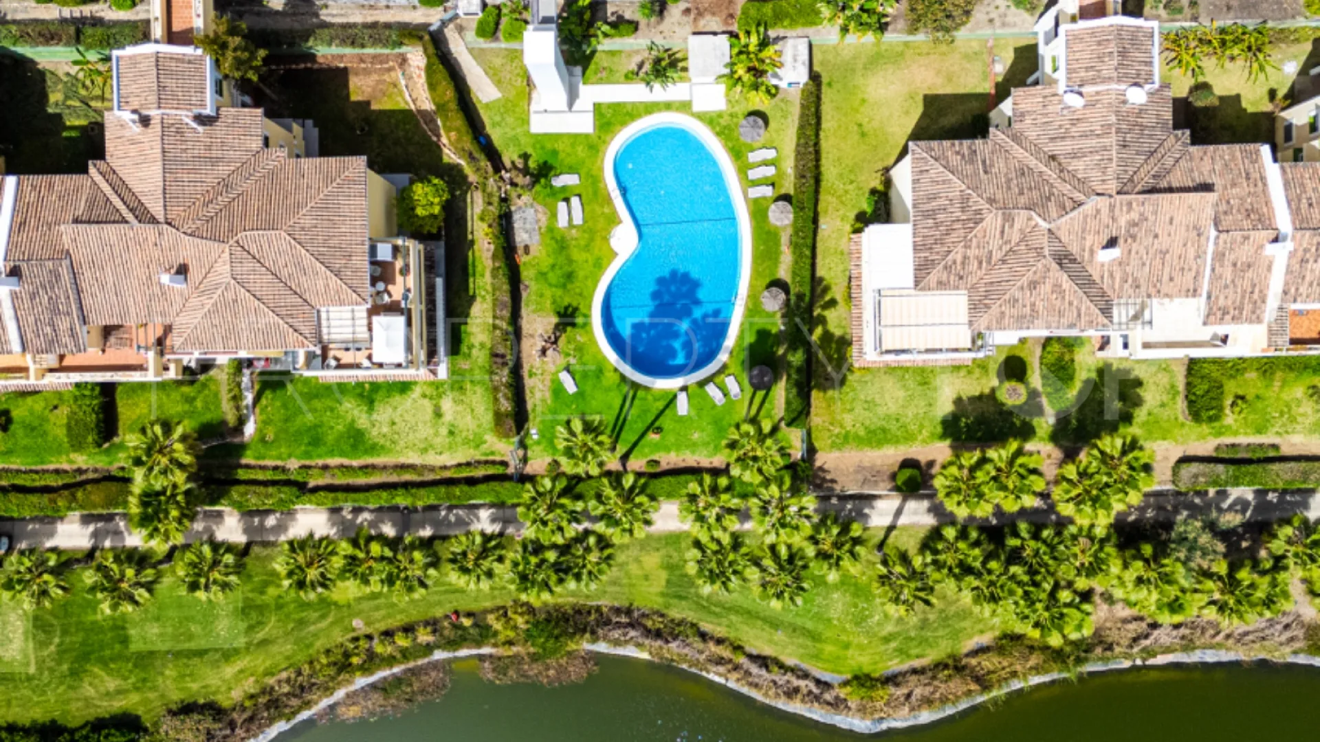 For sale Los Arcos (La Quinta) apartment with 2 bedrooms