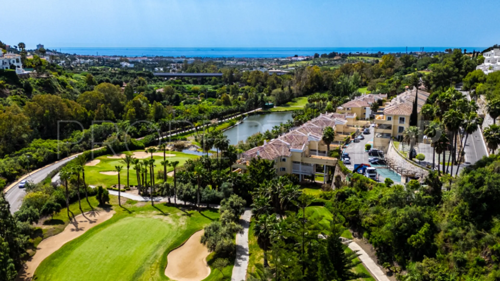 For sale Los Arcos (La Quinta) apartment with 2 bedrooms