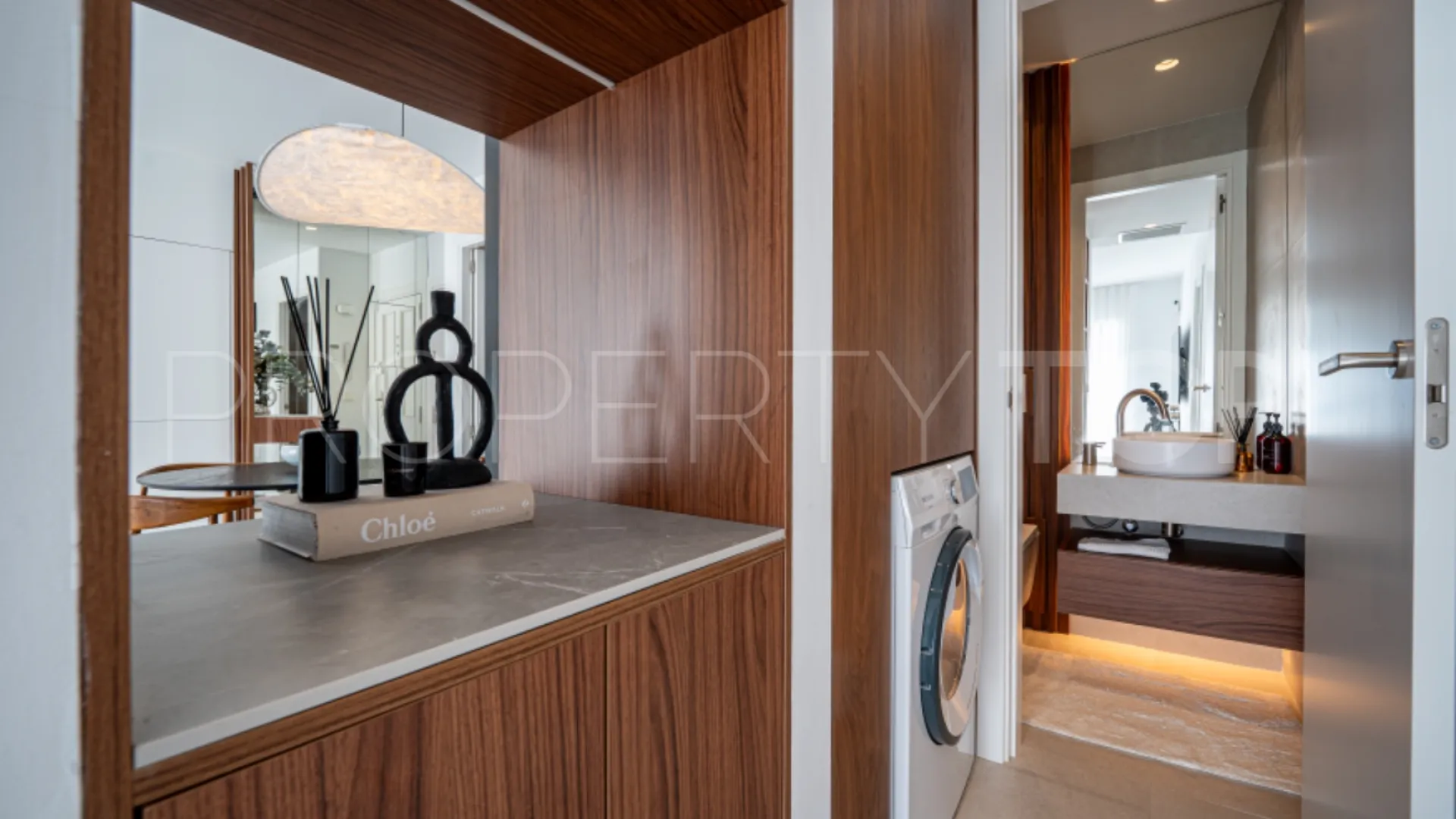 For sale Los Arcos (La Quinta) apartment with 2 bedrooms