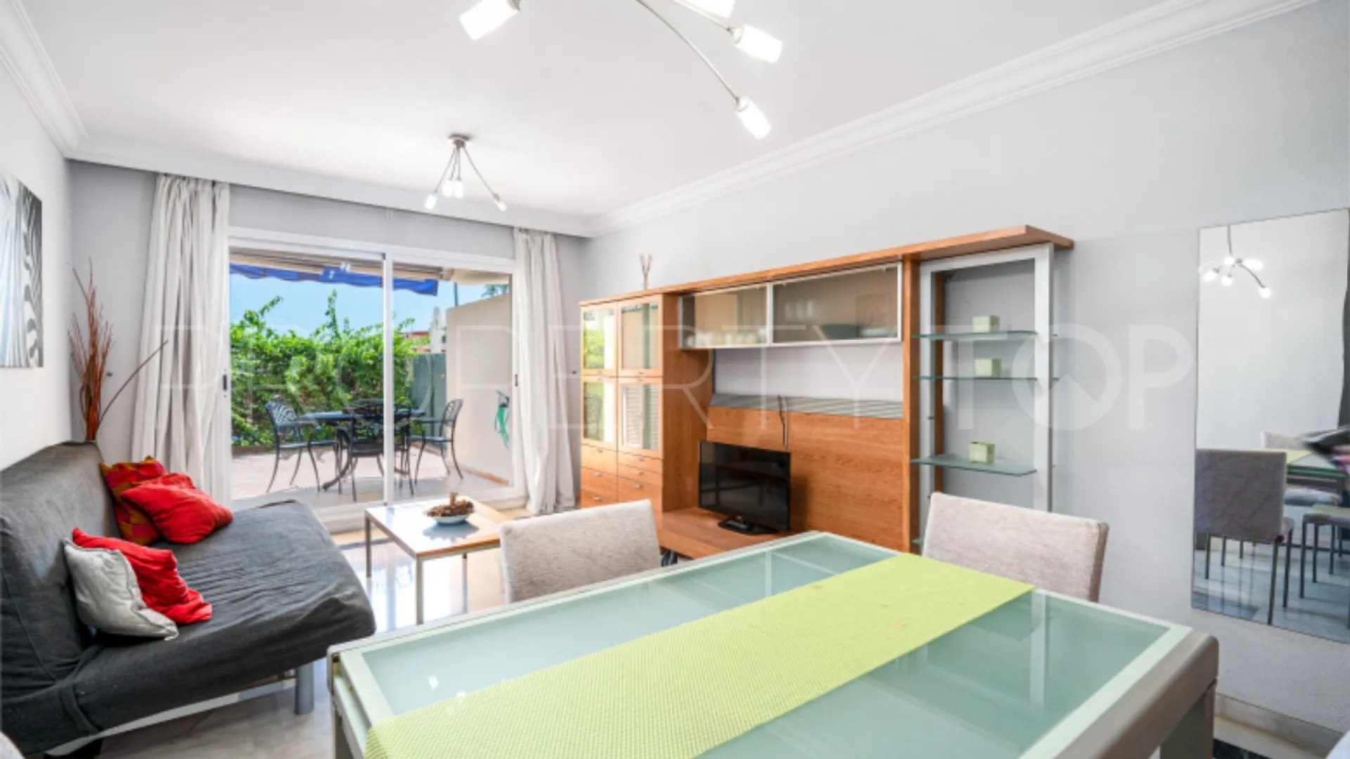 Apartamento en venta con 1 dormitorio en Marbella