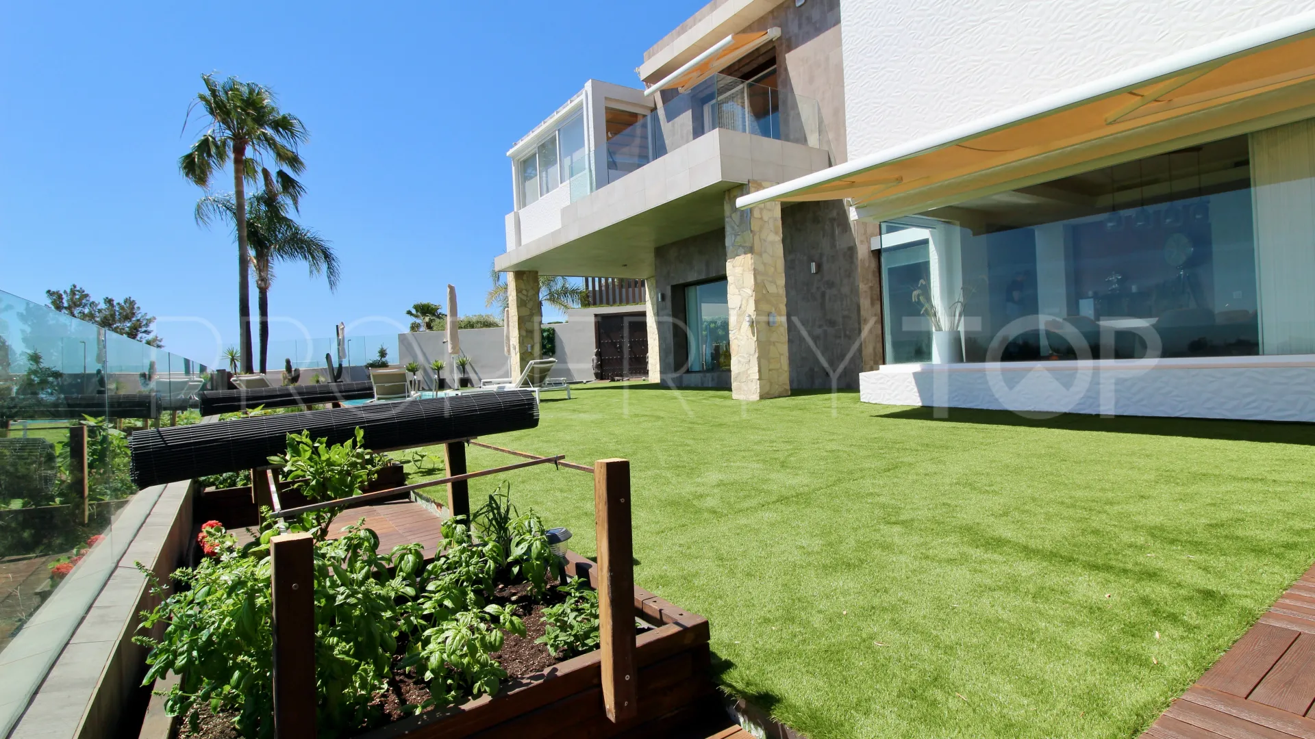 For sale villa in Nueva Atalaya