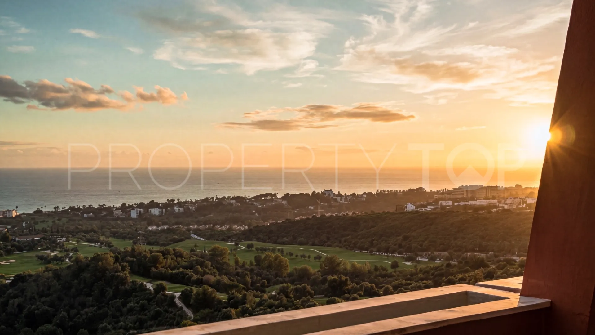 Comprar Ático en Marbella Este con 2 dormitorios
