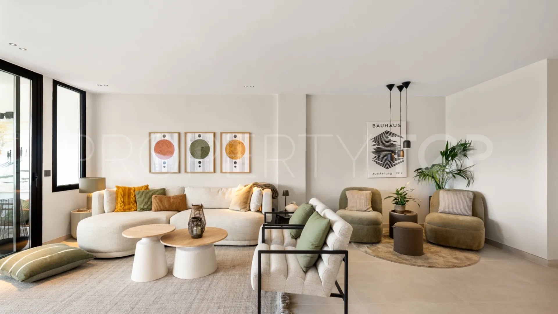 Nueva Andalucia apartment for sale