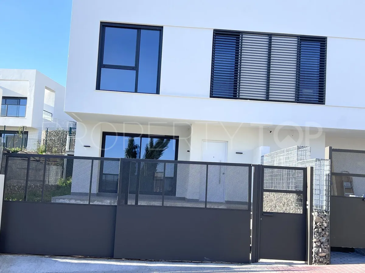 For sale semi detached house in Riviera del Sol with 3 bedrooms