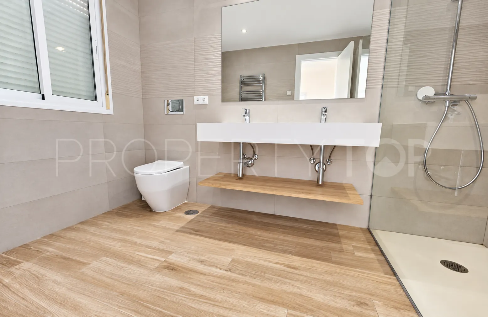 Semi detached house for sale in Paraíso Bellevue with 4 bedrooms
