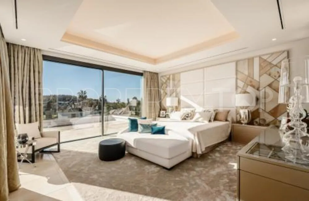 Villa en venta de 6 dormitorios en La Cerquilla