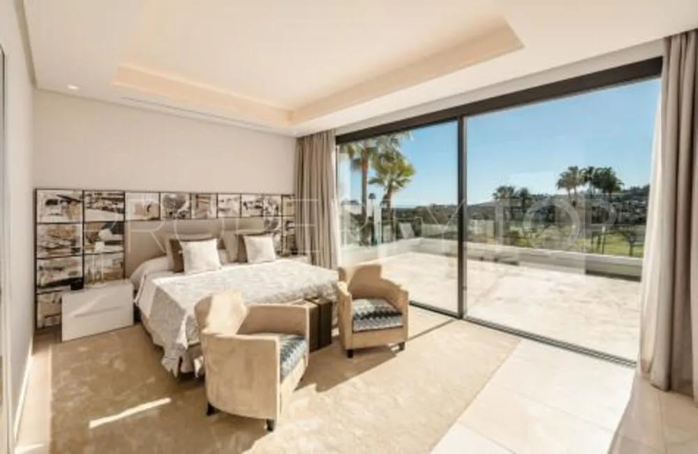 Villa en venta de 6 dormitorios en La Cerquilla