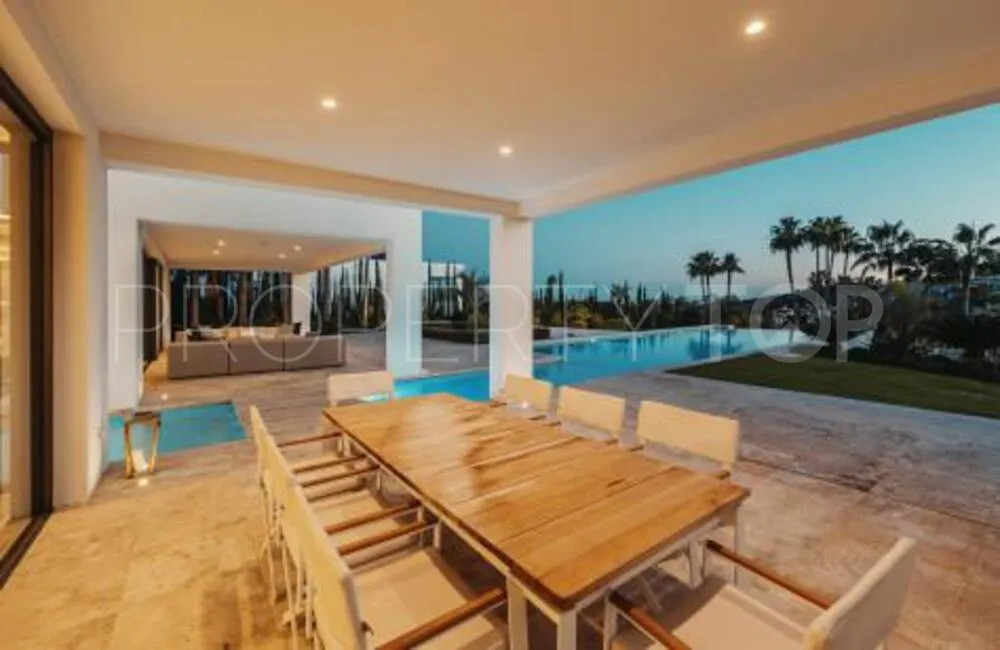 Villa en venta de 6 dormitorios en La Cerquilla