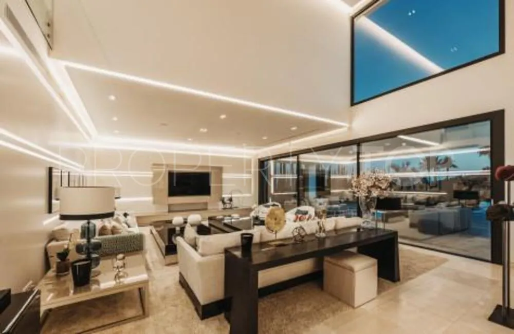 Villa en venta de 6 dormitorios en La Cerquilla
