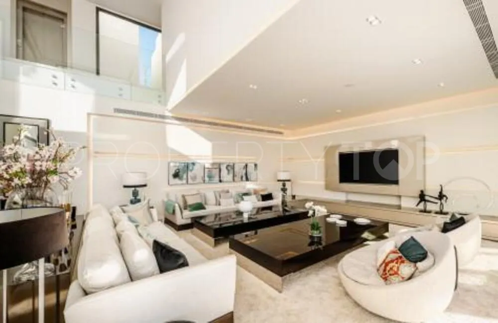 Villa en venta de 6 dormitorios en La Cerquilla