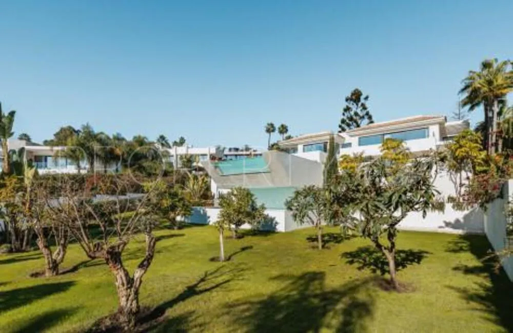 Villa en venta de 6 dormitorios en La Cerquilla